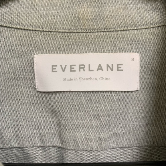 Everlane Buttons Down Top - Picture 3 of 3